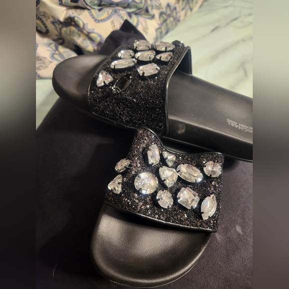Black bling slides - Picture 3 of 4